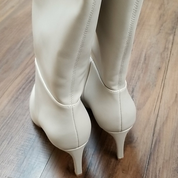 BCBGeneration Women's Marlo Wide Calf Slouch - Picture 4 of 4